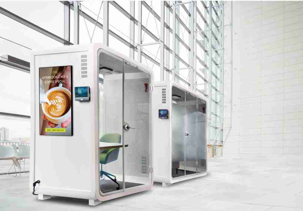 彩神vll子公司达擎之智慧行动办公舱，，，采用PDLC智能调光玻璃设计，，，透过通电与断电的电流切换，，，，呈现透明与雾面效果，，，具节能降耗特性并兼顾隐私，，，，确保信息安全